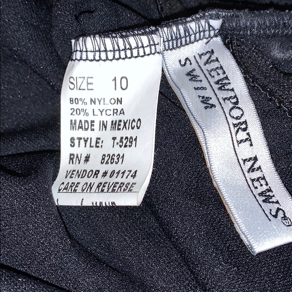 Newport News Swimsuit & A Sheer Wrap Cover Up Size 10 (Firm price now) - Picture 5 of 13